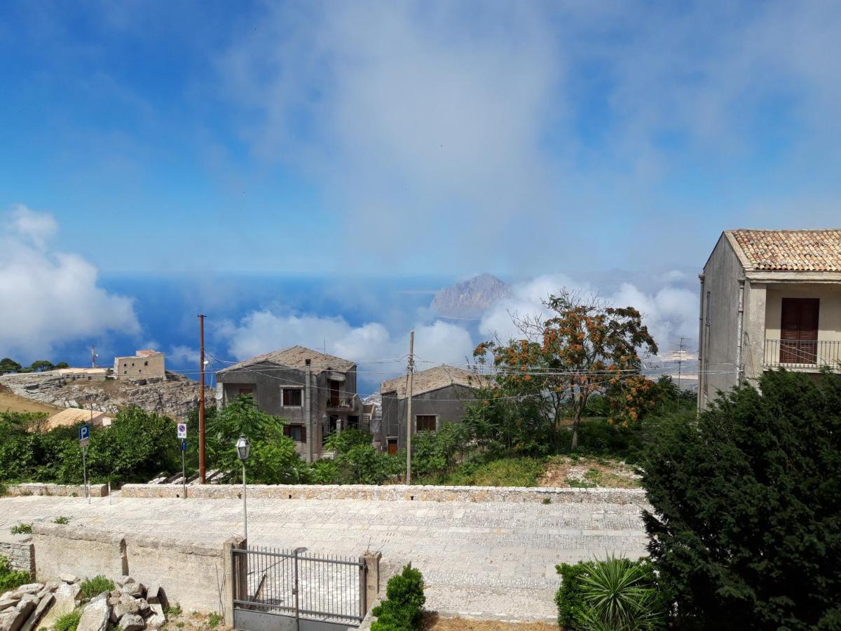 Il Monte Lägenhet Erice Exteriör bild